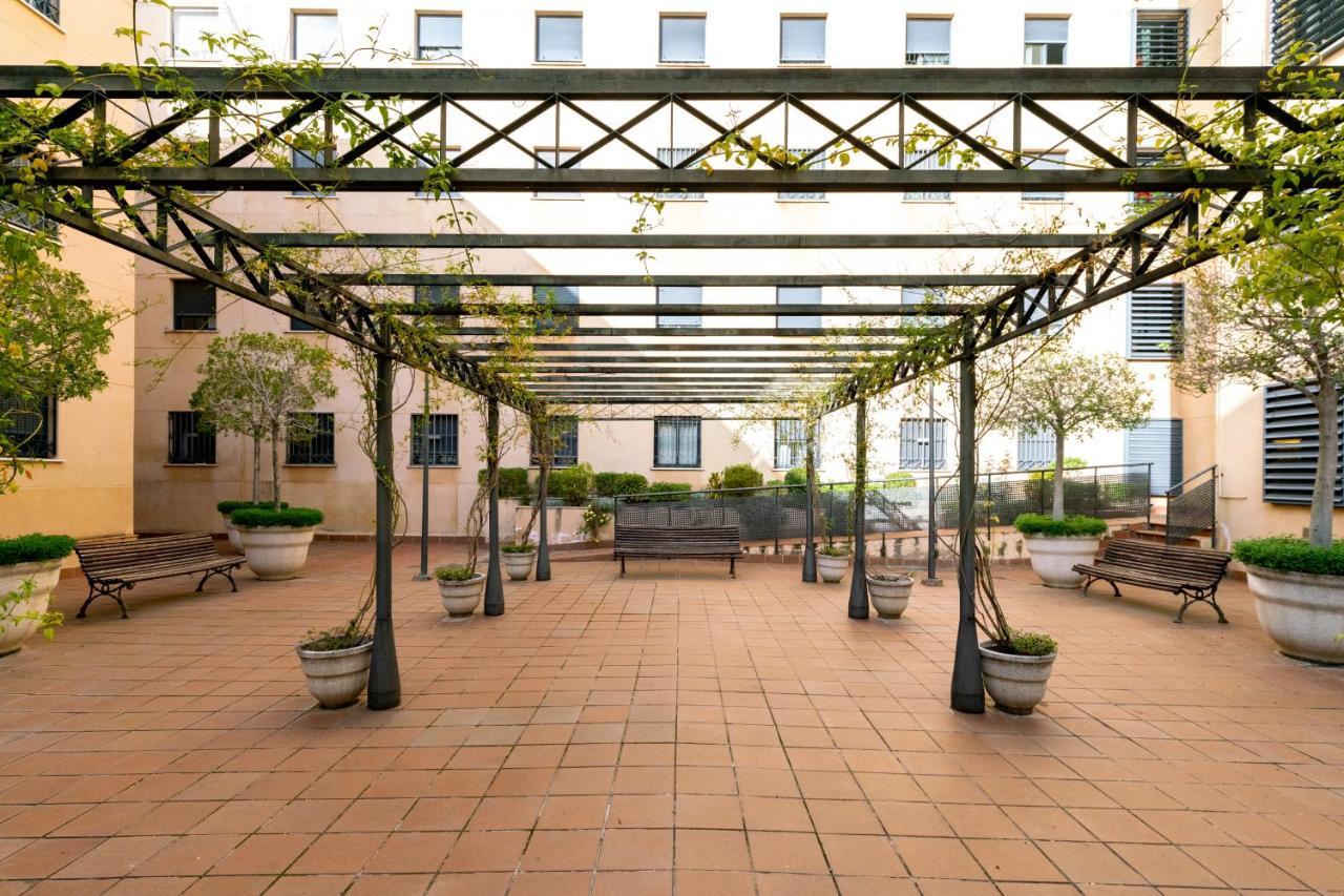 Centrico II Donkey Parking Incluido Apartment Seville Exterior photo